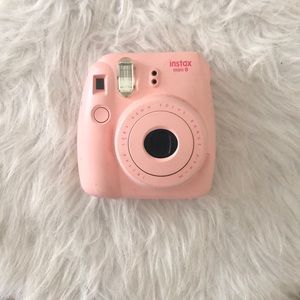 Pink insta mini 8